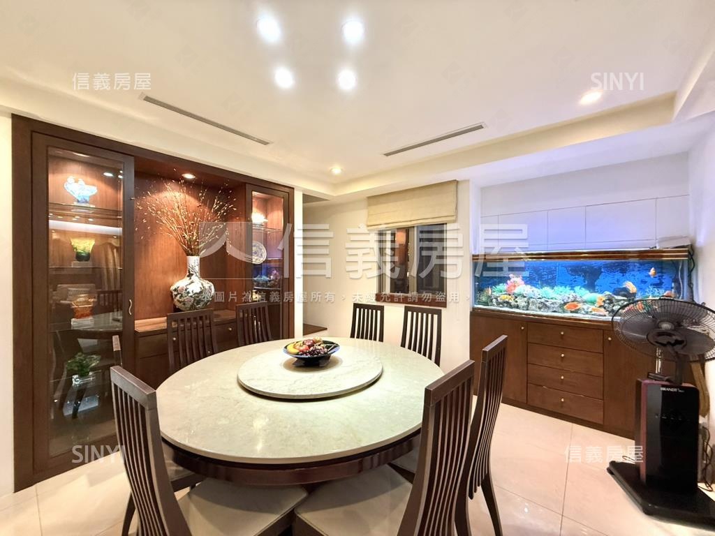 【新接】莊敬頂樓邊間美景房屋室內格局與周邊環境