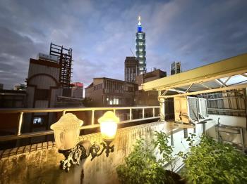 【新接】莊敬頂樓邊間美景