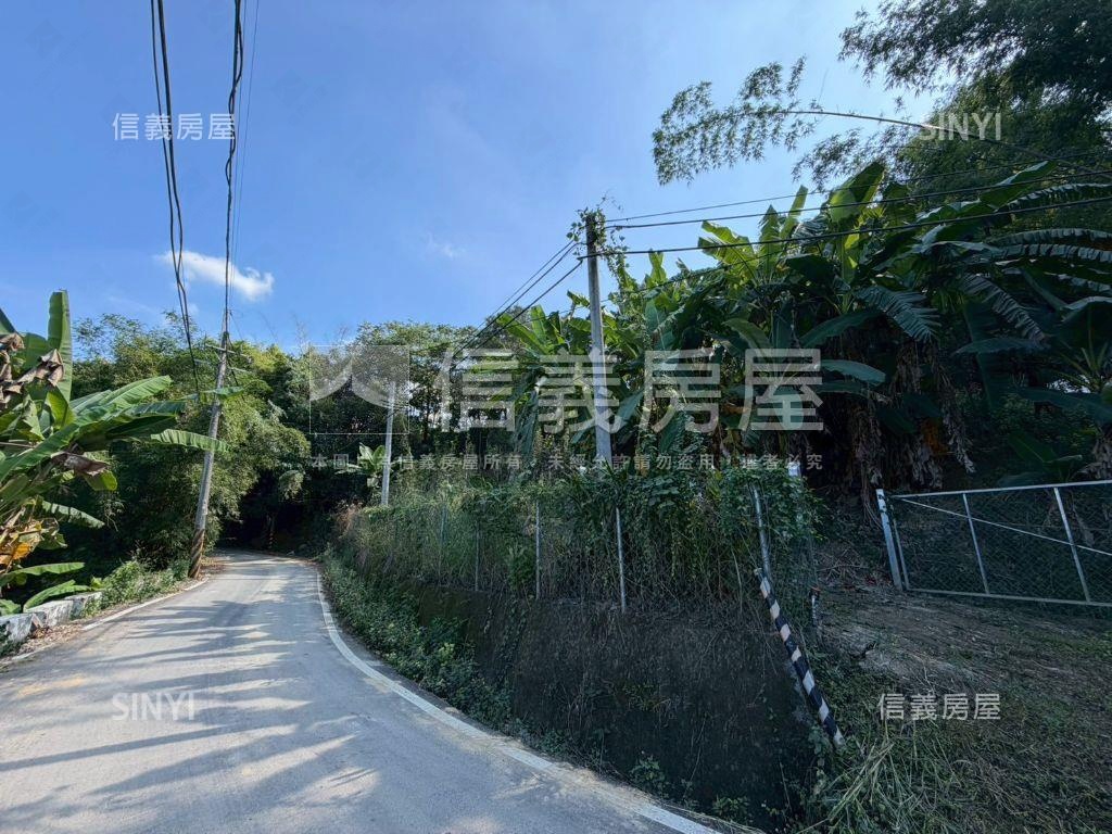 中寮臨中集路千坪農地２房屋室內格局與周邊環境