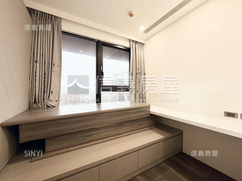 吉明秀高樓兩房平面車位房屋室內格局與周邊環境