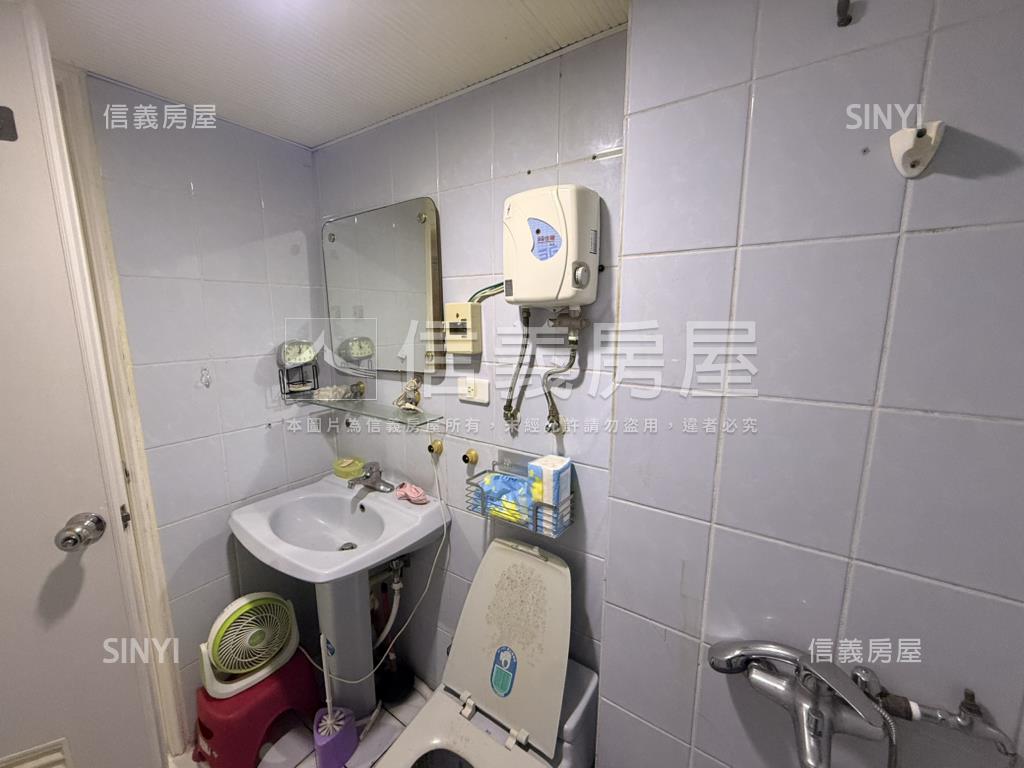 低總價，電通市小套房房屋室內格局與周邊環境