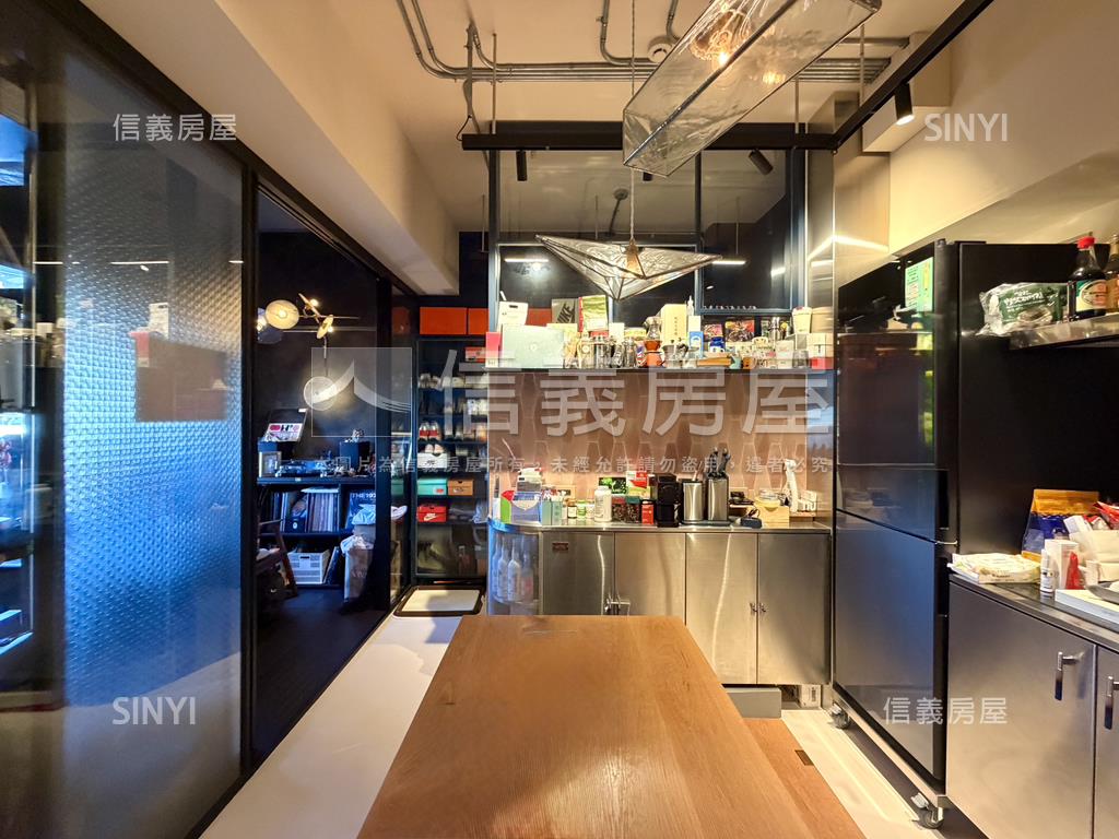 美河市．一枝獨秀房屋室內格局與周邊環境