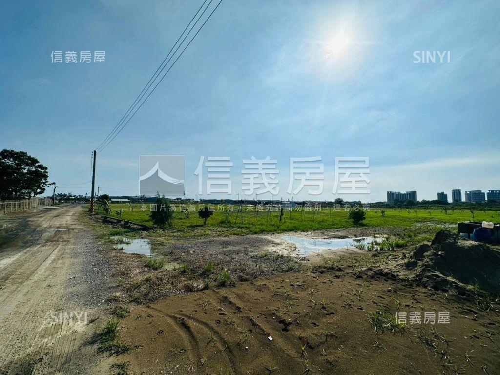 保甲段大坪農地Ｂ房屋室內格局與周邊環境