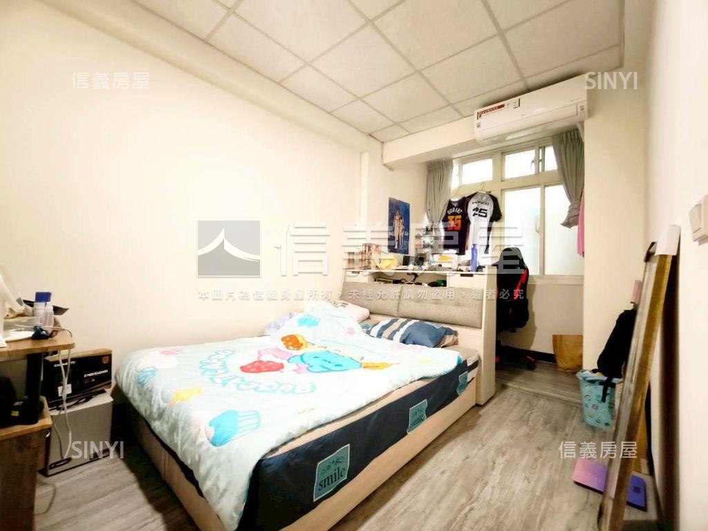 近家樂福車庫美透天房屋室內格局與周邊環境