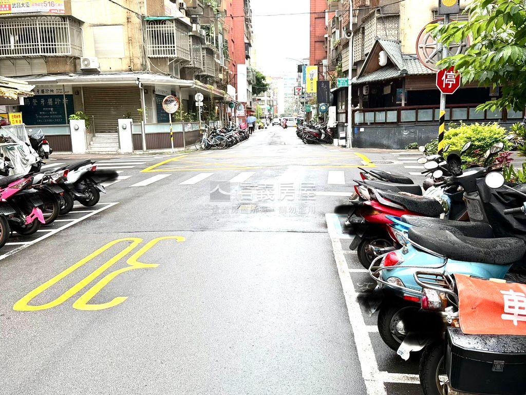 南京三民站附近金店面房屋室內格局與周邊環境