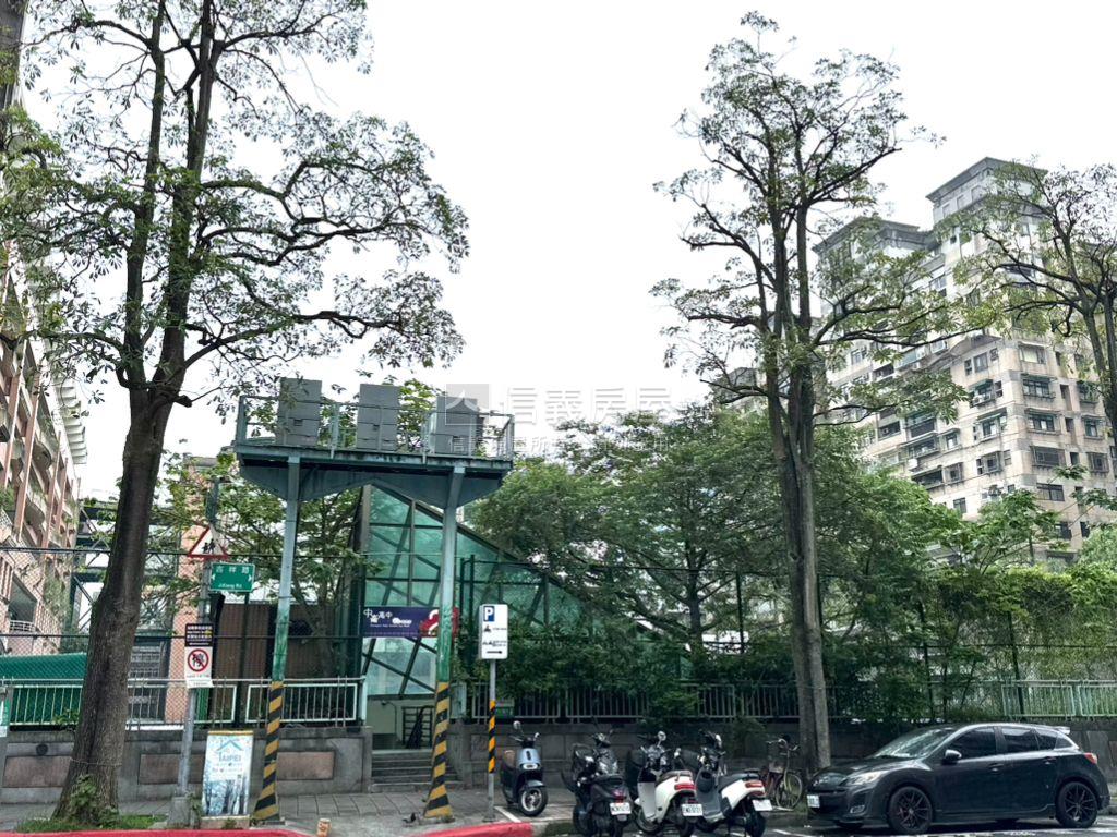 南京三民站附近金店面房屋室內格局與周邊環境
