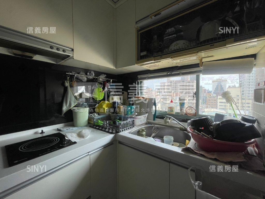 近捷運大業學區四房大平車房屋室內格局與周邊環境