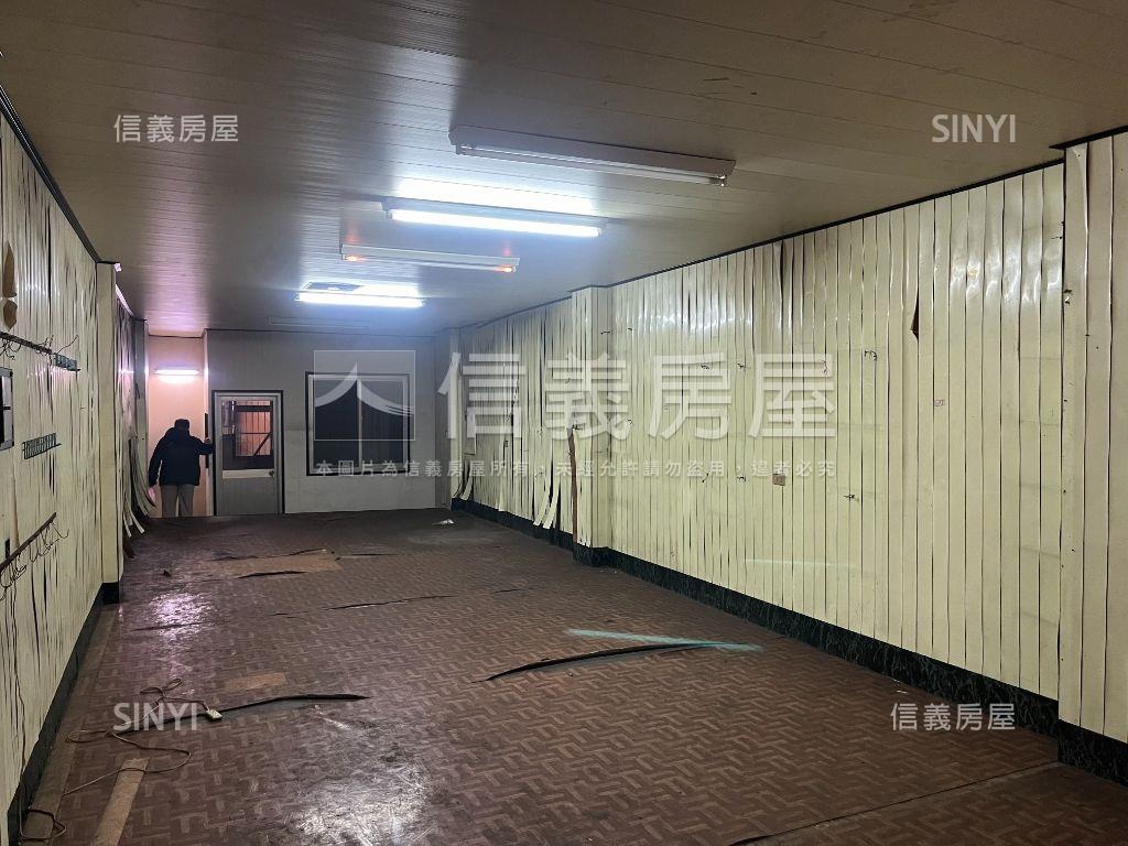 ｛首選｝正華山路黃金店面房屋室內格局與周邊環境