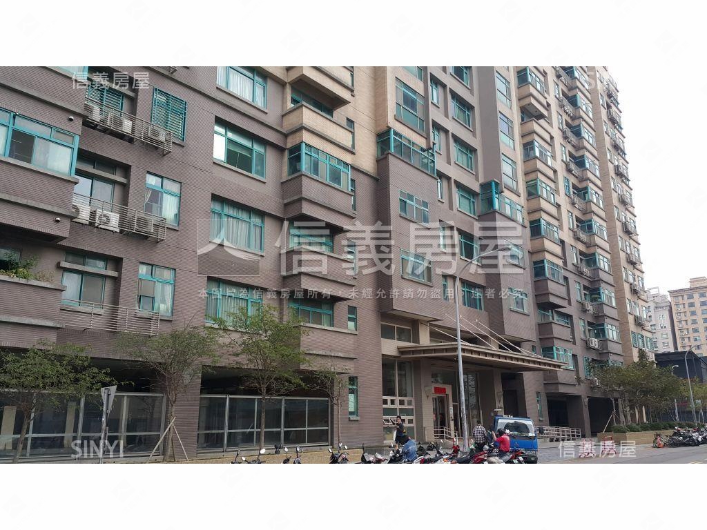 竹北遠百生活圈蔚藍海３房房屋室內格局與周邊環境