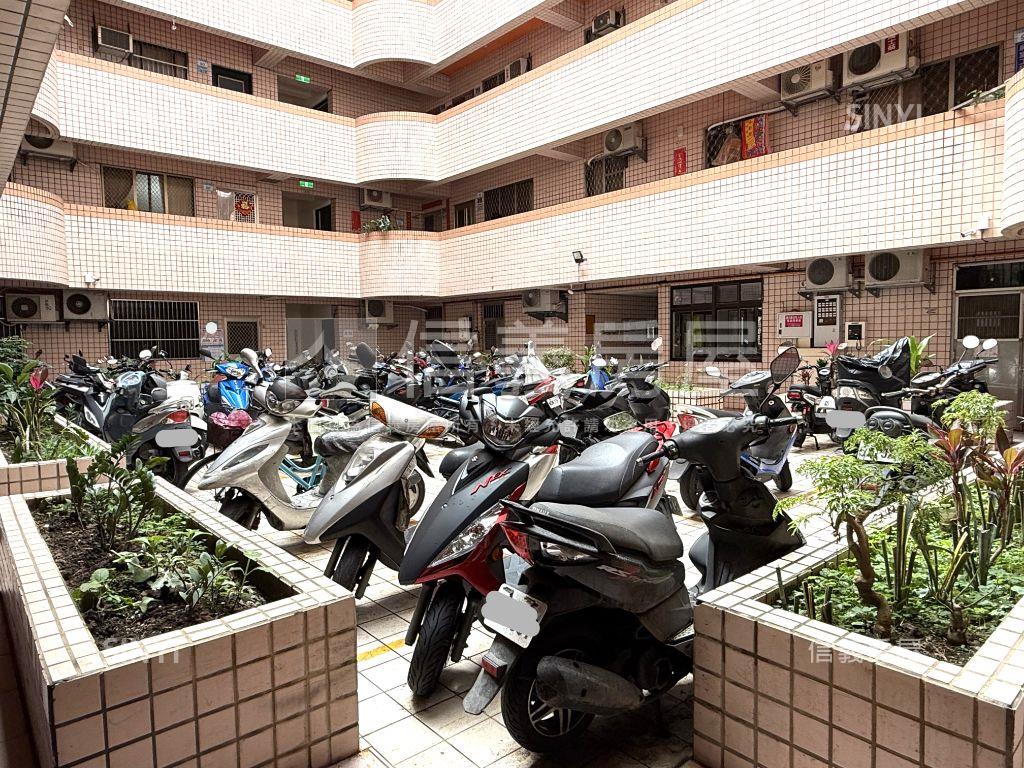 聯新復旦電梯三房房屋室內格局與周邊環境