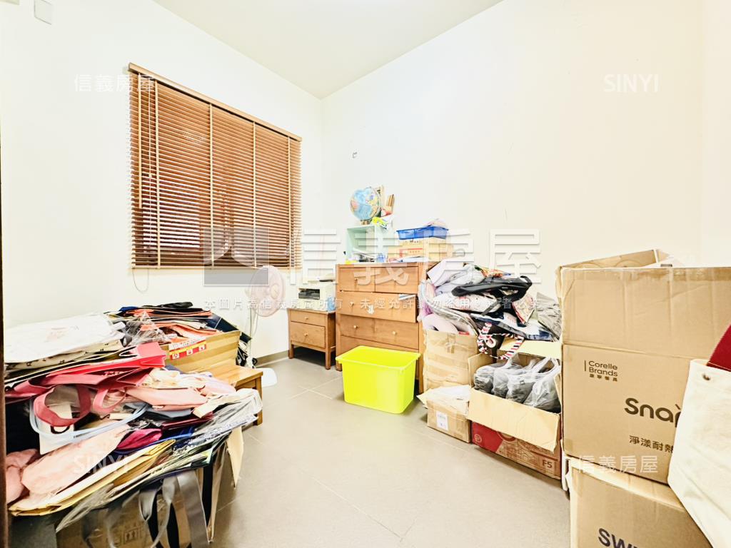 近國資圖特區兩房附車位房屋室內格局與周邊環境