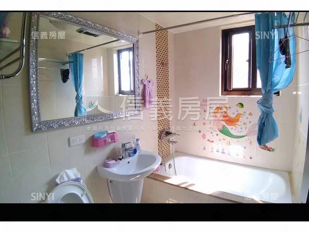 天琴三房車位房屋室內格局與周邊環境