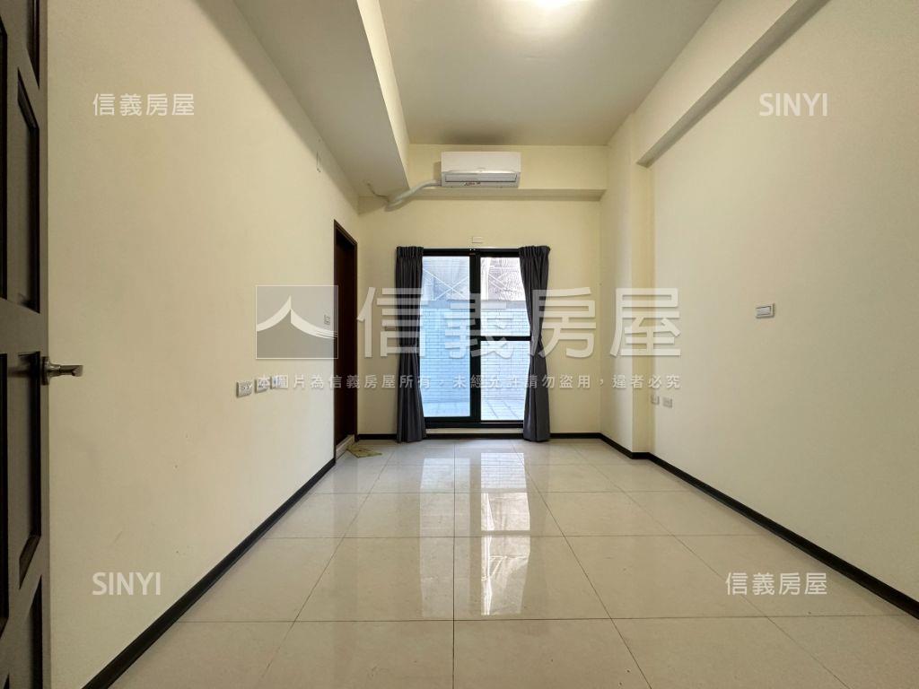 九份子約６年邊間採光車墅房屋室內格局與周邊環境