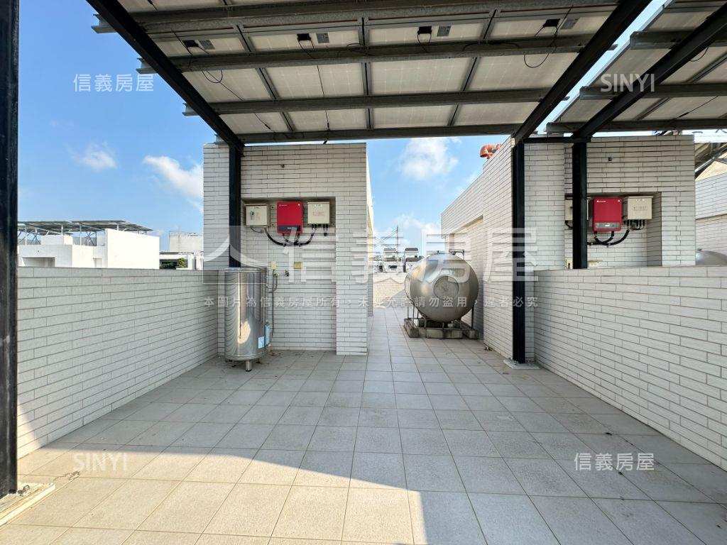 九份子約６年邊間採光車墅房屋室內格局與周邊環境