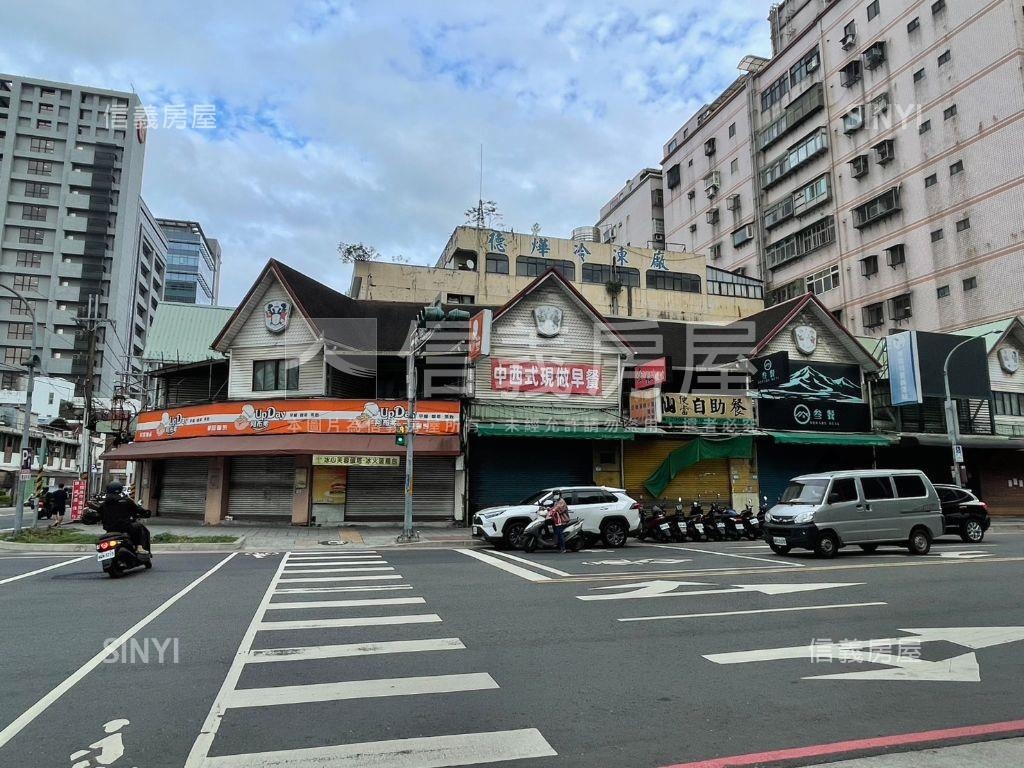 ５１８坪角窗捷運廠房房屋室內格局與周邊環境