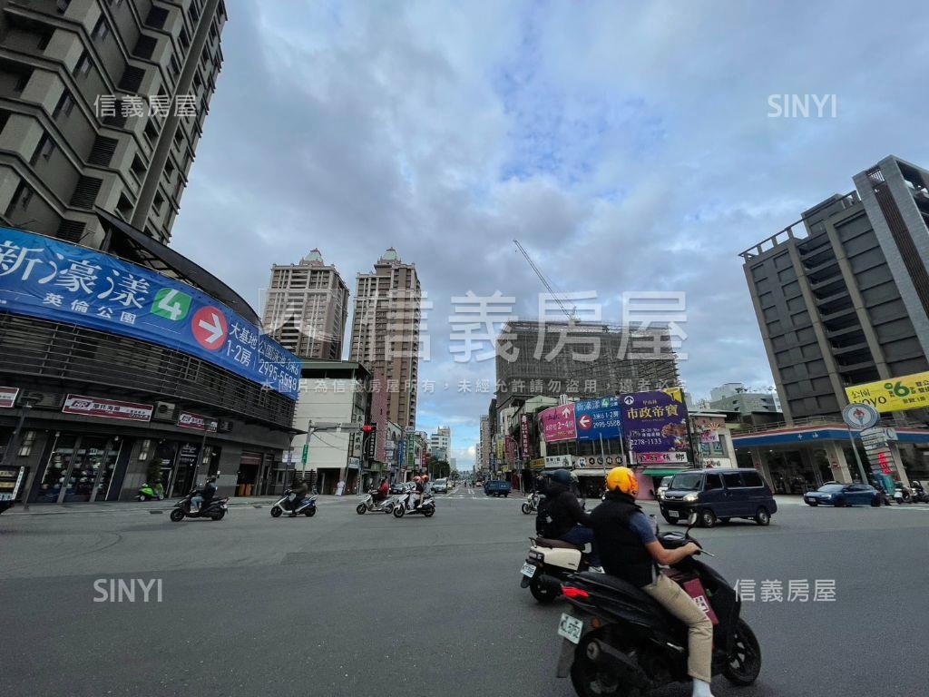 ５１８坪角窗捷運廠房房屋室內格局與周邊環境