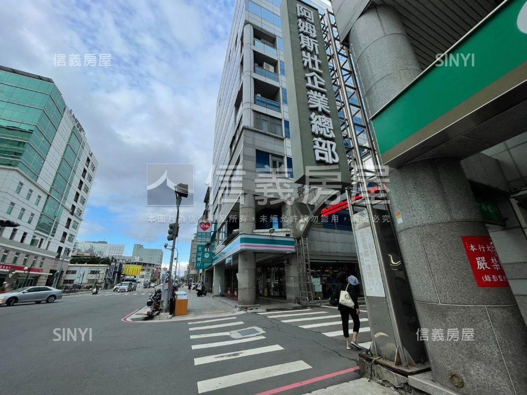 ５１８坪角窗捷運廠房房屋室內格局與周邊環境