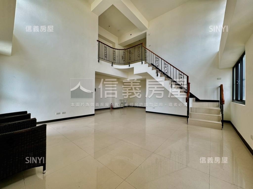 享受北投挑高大器四房房屋室內格局與周邊環境