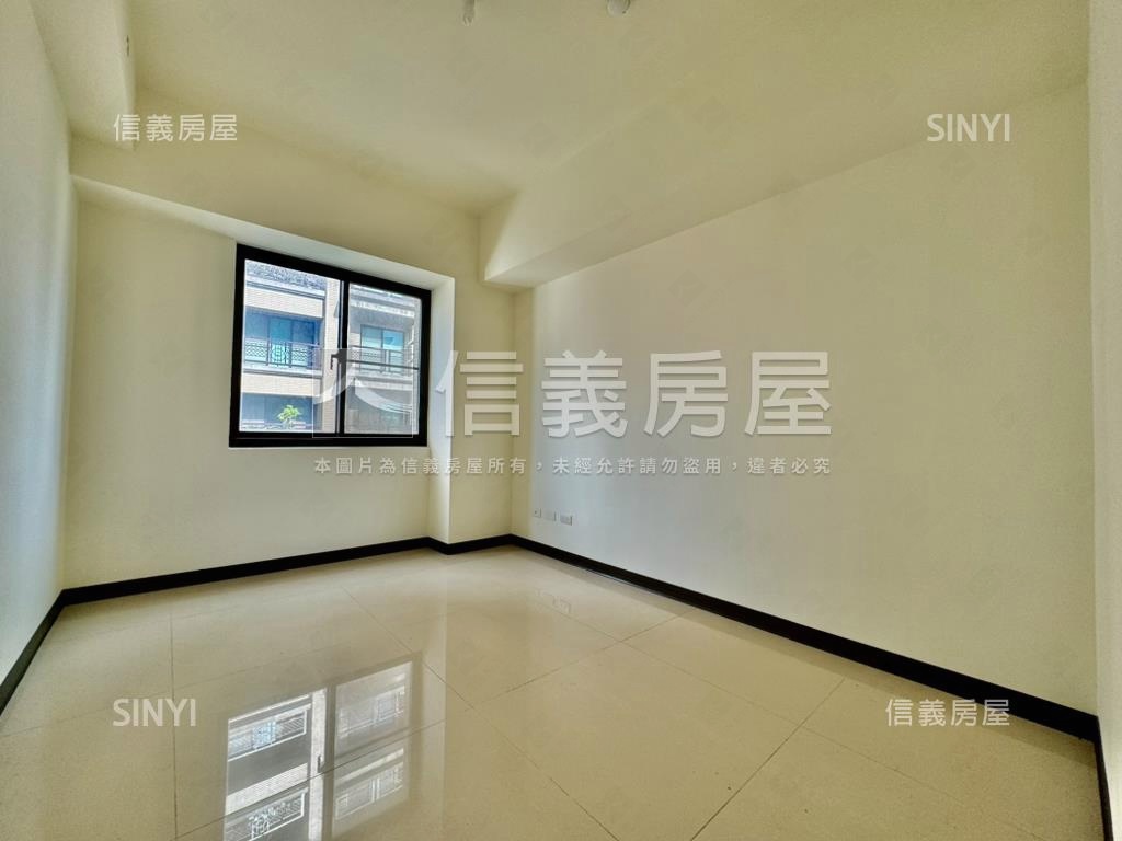 享受北投挑高大器四房房屋室內格局與周邊環境