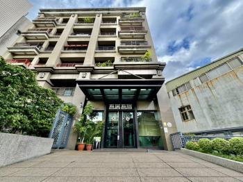 享受北投挑高大器四房