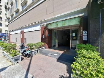 中山國小捷運旁小套房