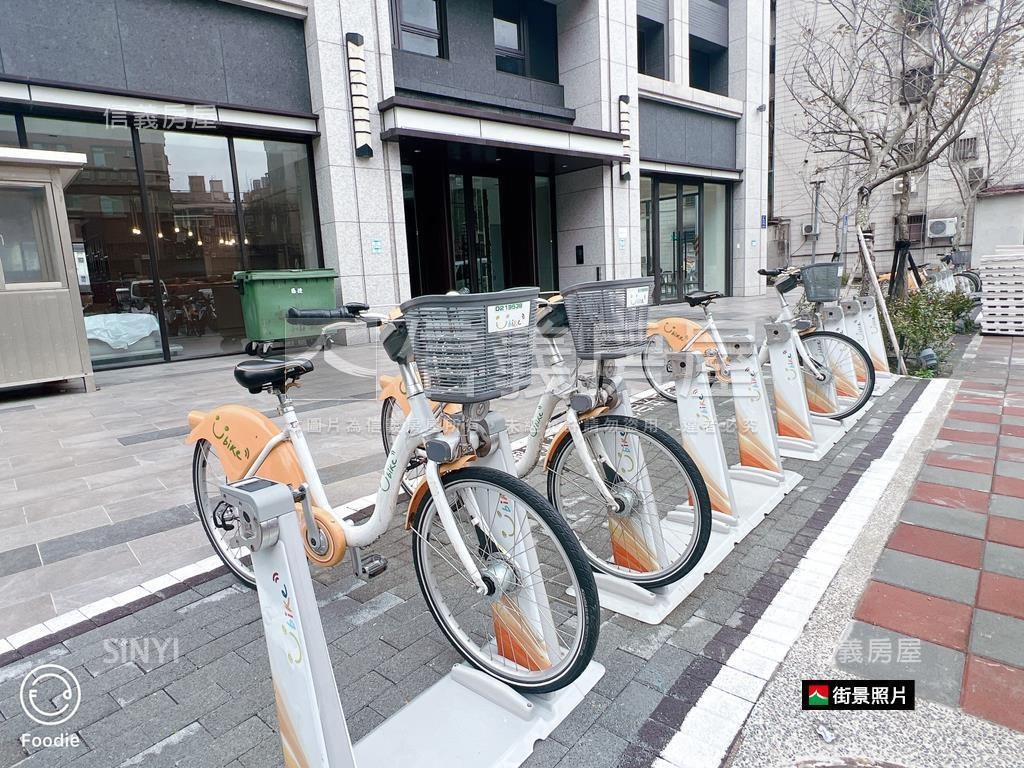 ●全新裝潢●邊間三房車位房屋室內格局與周邊環境