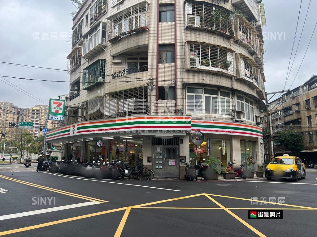●全新裝潢●邊間三房車位房屋室內格局與周邊環境