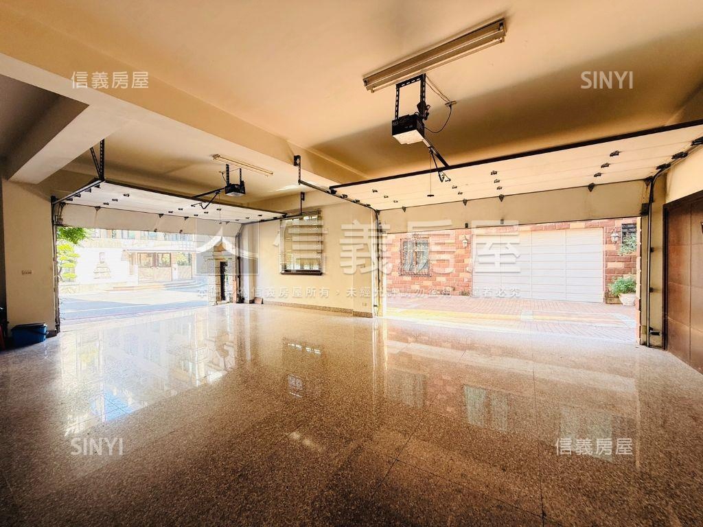 虎尾寮｜上段４車電梯別墅房屋室內格局與周邊環境