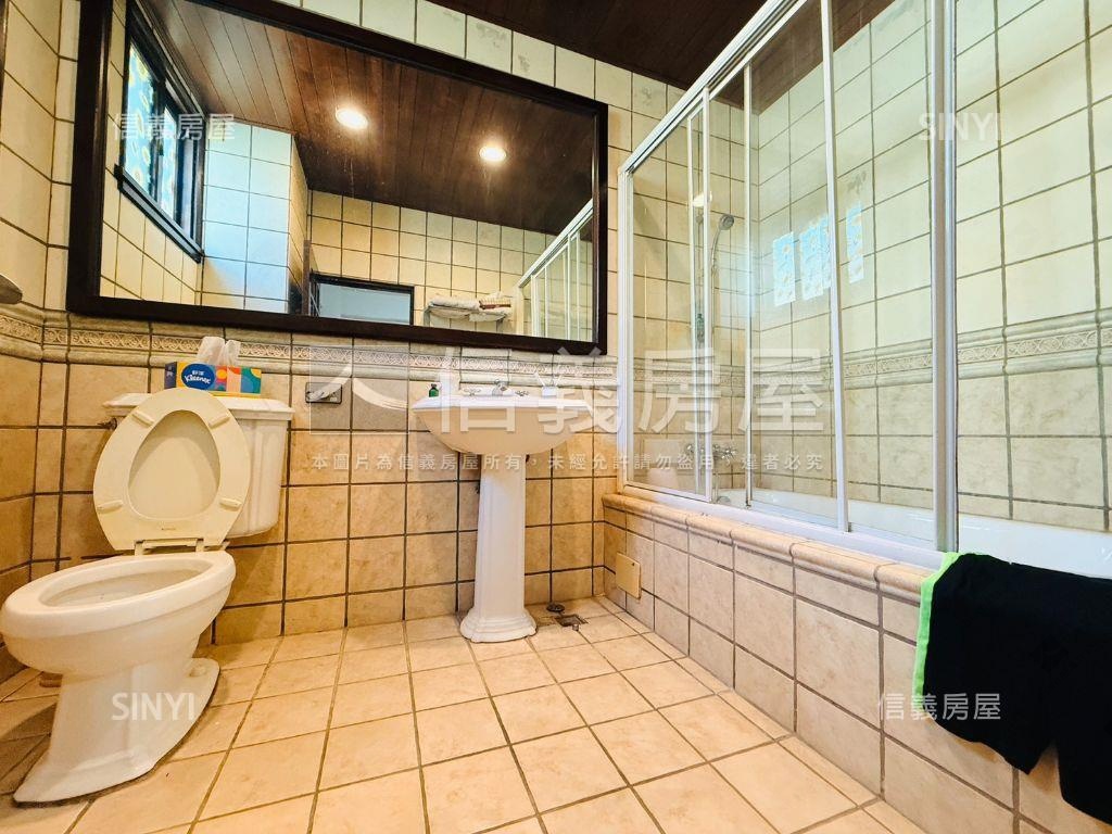 虎尾寮｜上段４車電梯別墅房屋室內格局與周邊環境