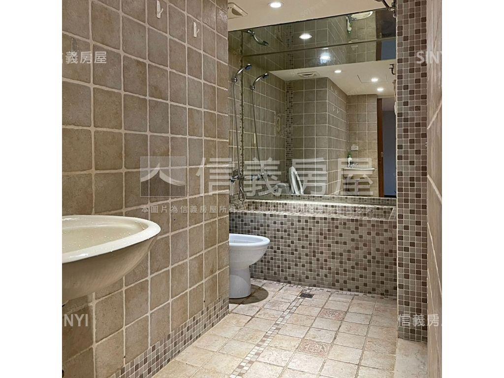 中正國中學區虹邦高樓層房屋室內格局與周邊環境