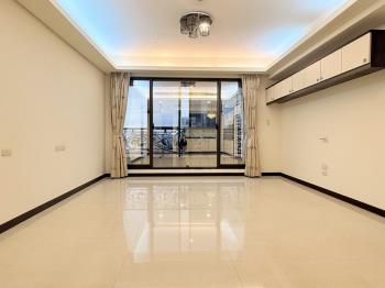 國家世紀館‧層峰豪邸