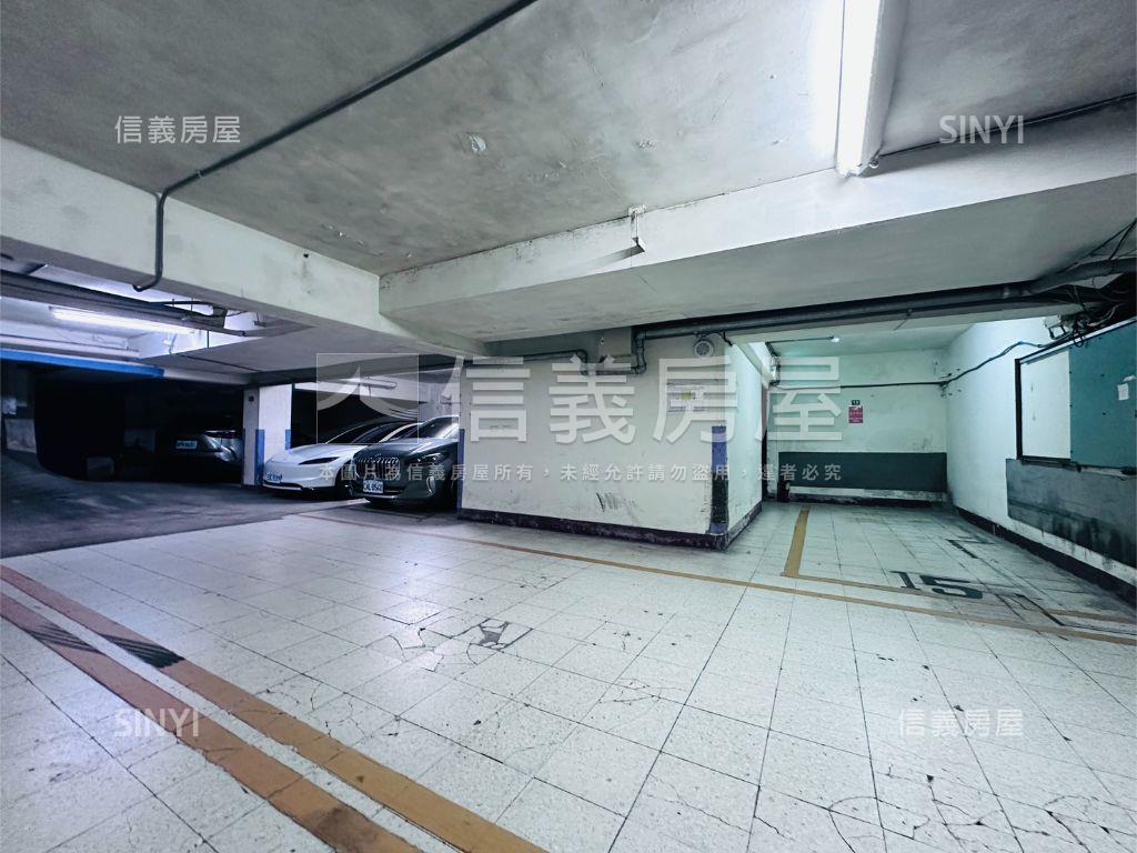 捷運民權西雙捷運平面車位房屋室內格局與周邊環境