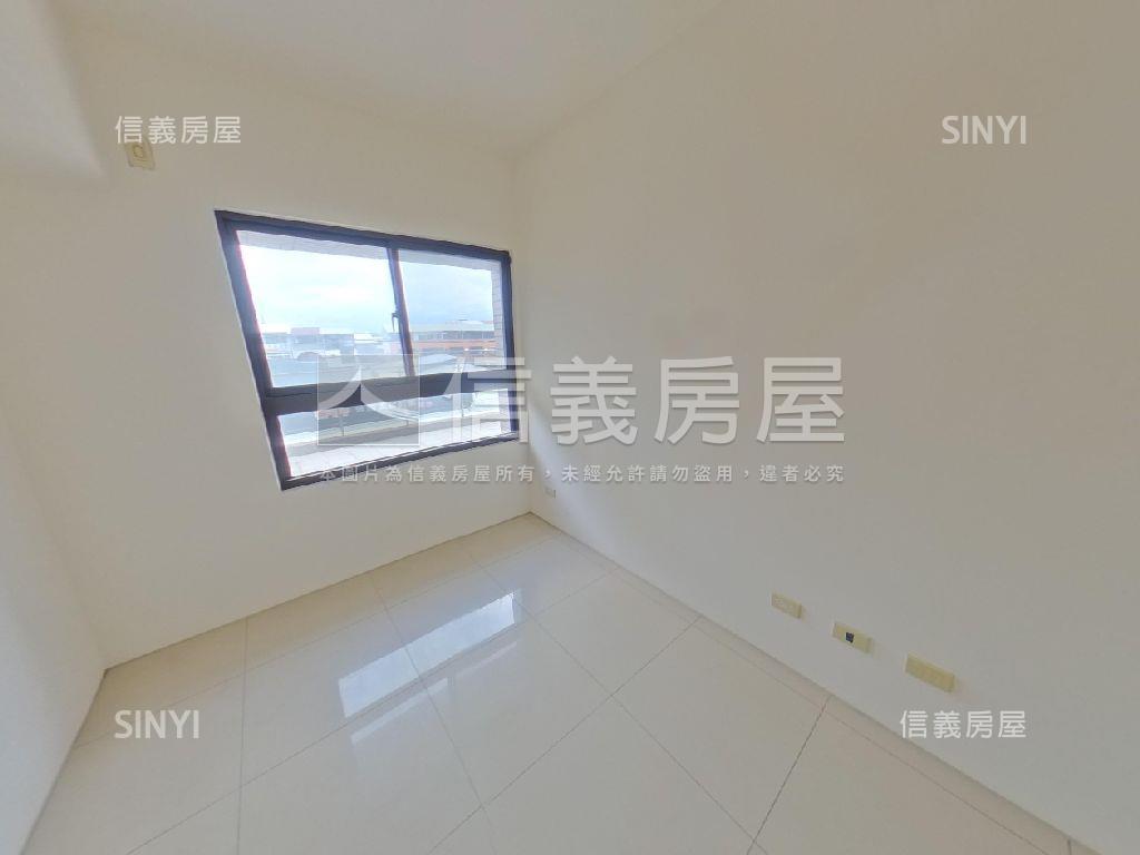 總太春上私藏三房平車房屋室內格局與周邊環境