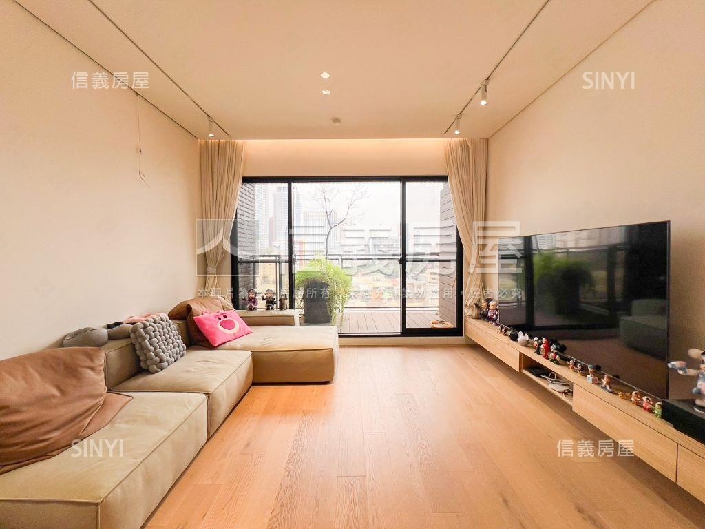 ＶＲ全視野勤美質感高樓房屋室內格局與周邊環境
