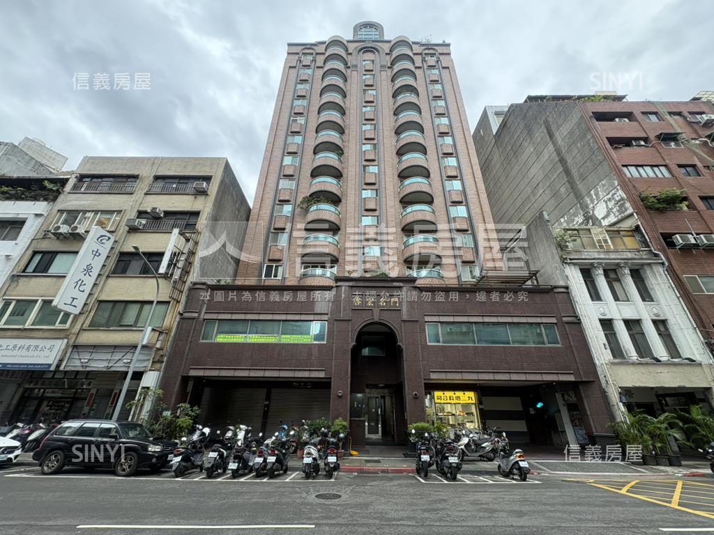 稀有釋出啟宏名門店面房屋室內格局與周邊環境