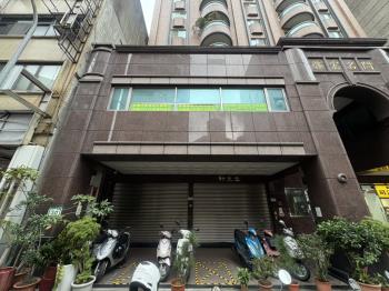 稀有釋出啟宏名門店面