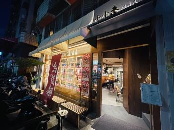 北屯旅順約七米面寬店面