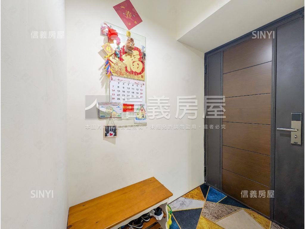 新潤青峰邊間方正兩房房屋室內格局與周邊環境