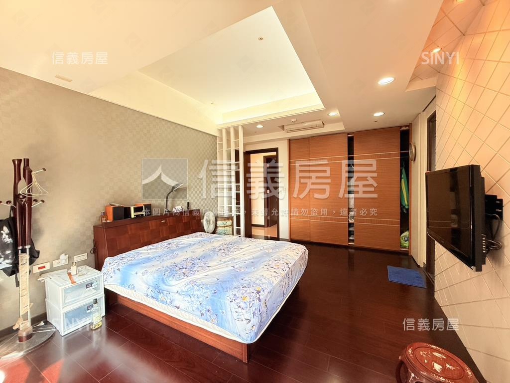 翡冷翠明亮四房房屋室內格局與周邊環境