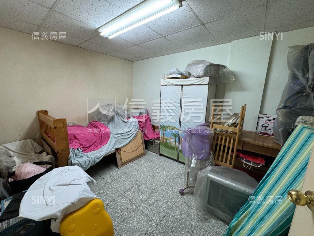 【壓箱釋出】臨沂街一樓房屋室內格局與周邊環境
