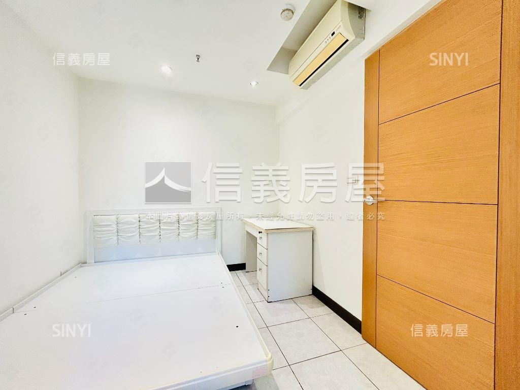 超躍巔峰雙捷運明亮兩房房屋室內格局與周邊環境