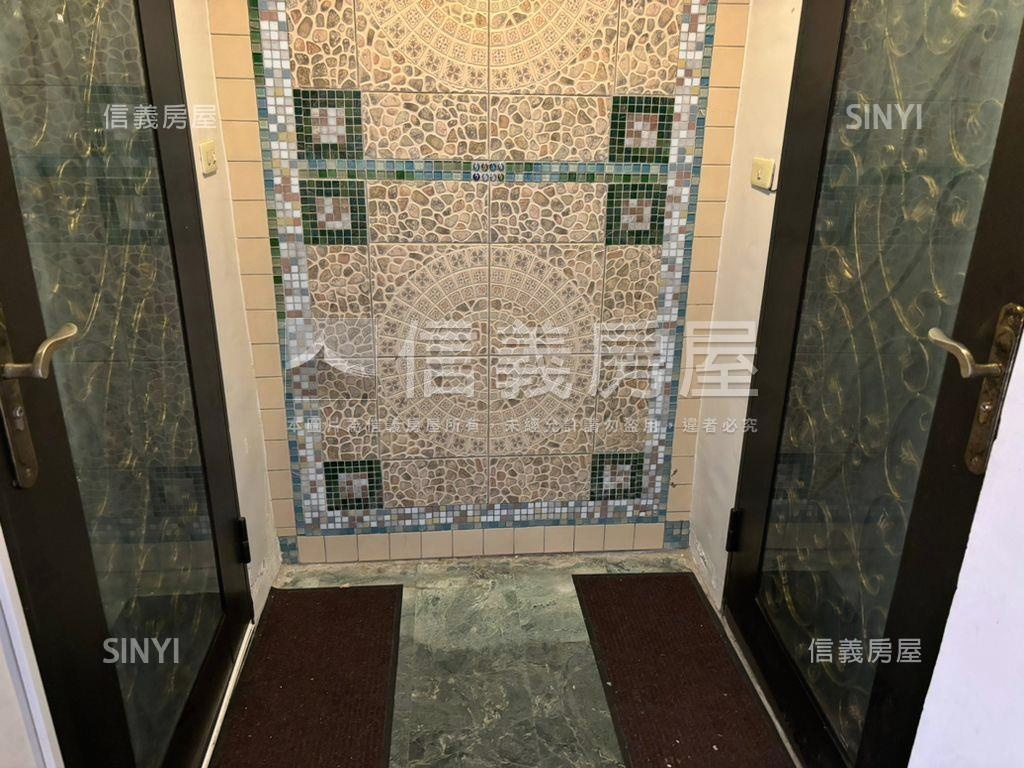 邊間溫馨好三房房屋室內格局與周邊環境
