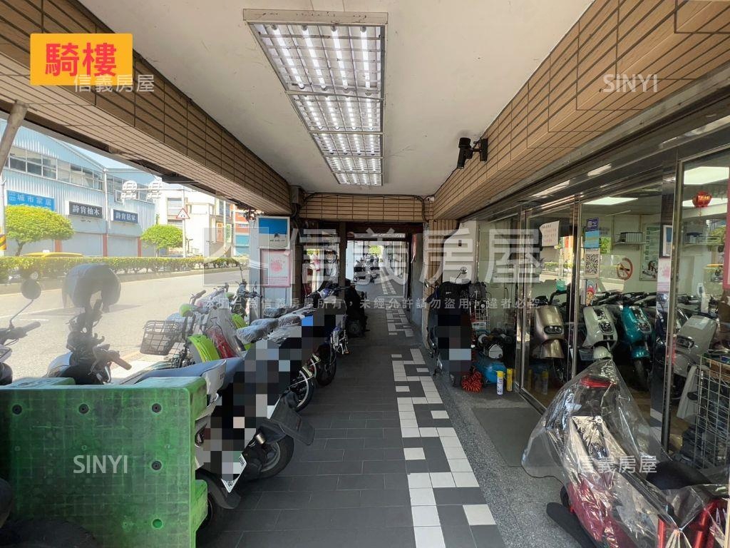 丹鳳捷運站旁透天店面房屋室內格局與周邊環境