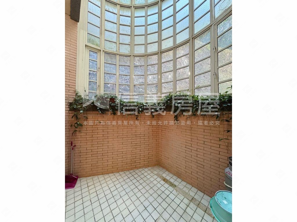 ⭐瓏山林美妝邊間下疊⭐房屋室內格局與周邊環境