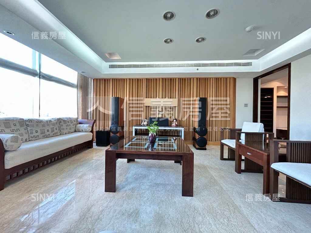 稀有樹海景觀電梯帶車位房屋室內格局與周邊環境