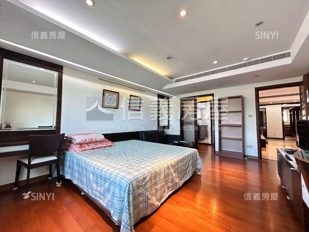 稀有樹海景觀電梯帶車位房屋室內格局與周邊環境