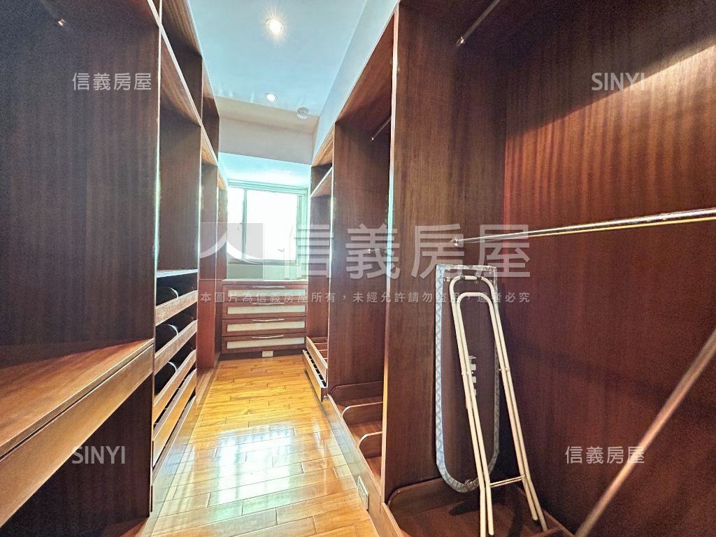 稀有樹海景觀電梯帶車位房屋室內格局與周邊環境