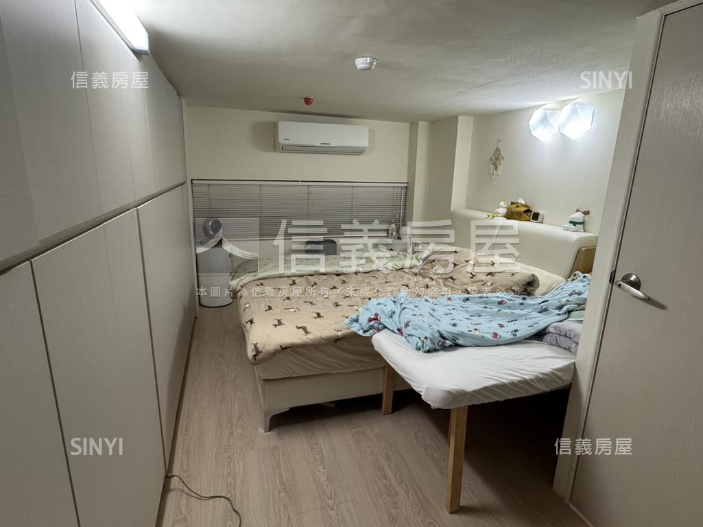 英郡裝潢１＋２房房屋室內格局與周邊環境