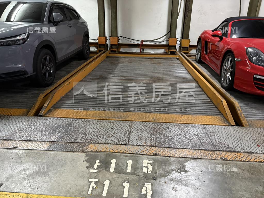 英郡裝潢１＋２房房屋室內格局與周邊環境