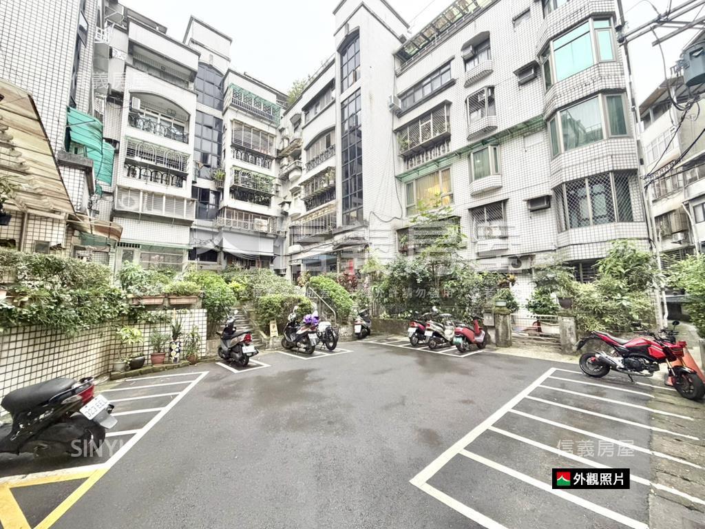後山埤．玉成公園邊間美寓房屋室內格局與周邊環境